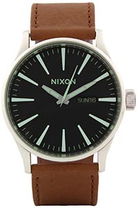 Nixon Sentry Leather